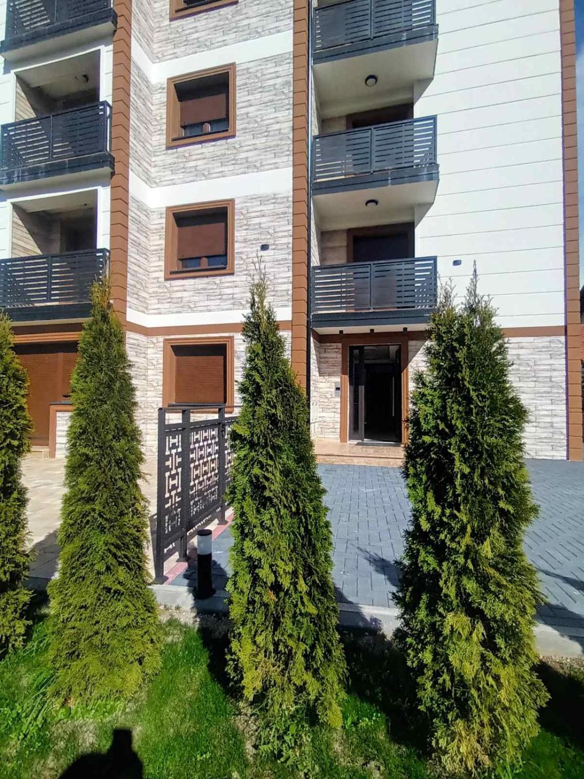 Fiore Apartment